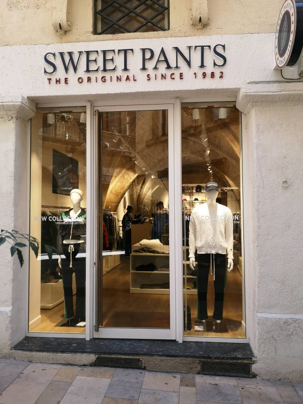 Boutique de vêtements sportswear tendance Montpellier 34000 Boutique Sweet Pants