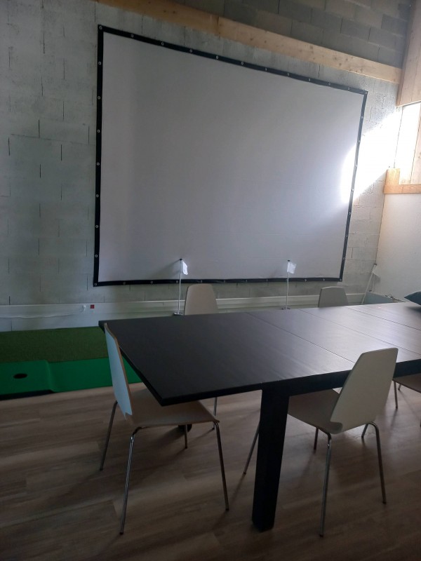 Où trouver un restaurant pour organiser un séminaire ludique d'entreprise sur Alès proche d'Anduze