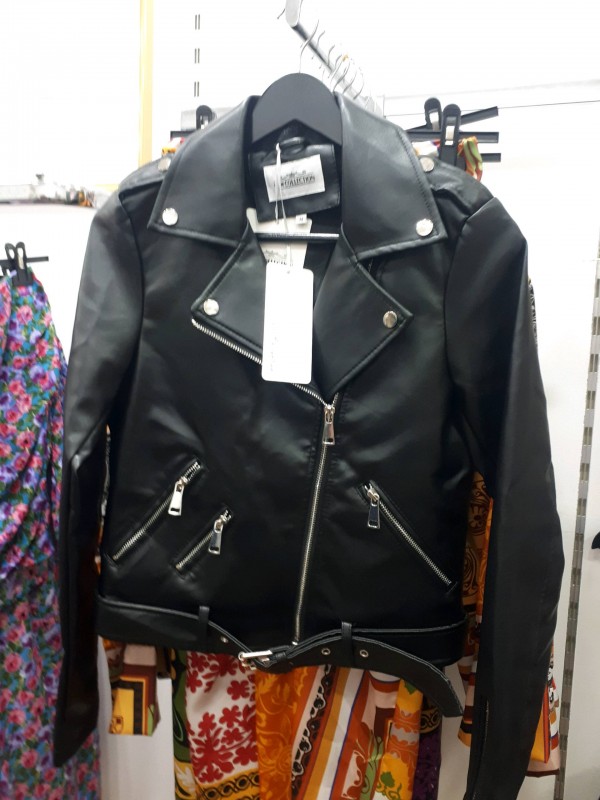 Où trouver une veste en simili cuir ou cuir dans le centre de Montpellier dans l'Hérault