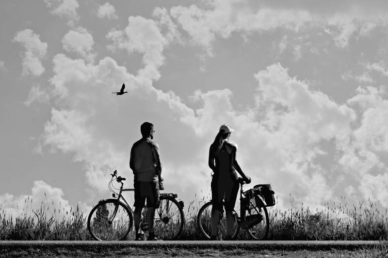 Boucle de Fréjus à vélo dans le Var autour des rochers rouges de l'Estérel